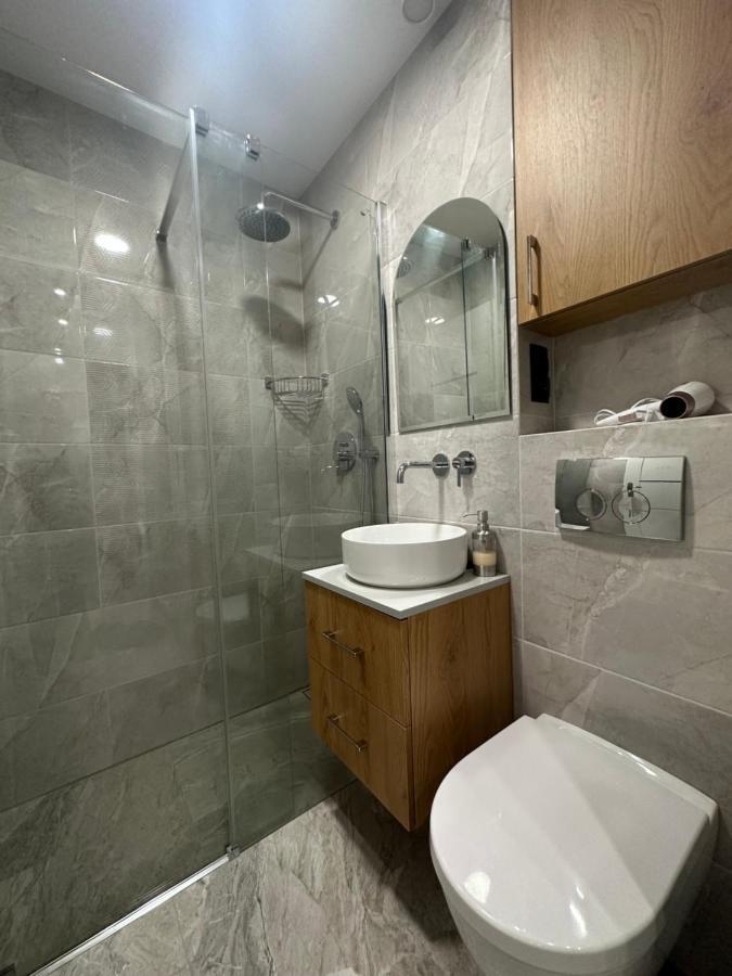 Mki Apartments - Zlota 69 Warsaw City Center Apartment Bagian luar foto